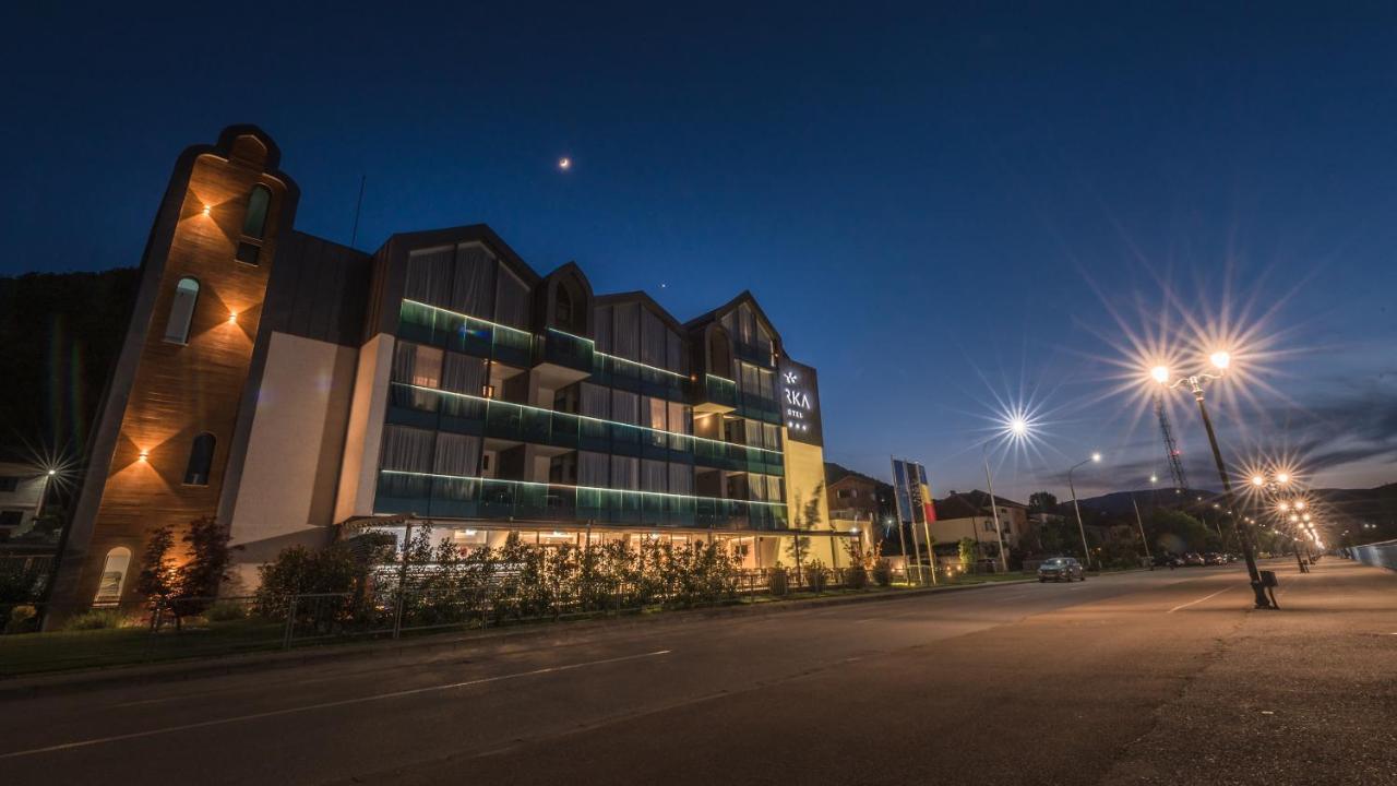 Hotel Arka Orşova Buitenkant foto