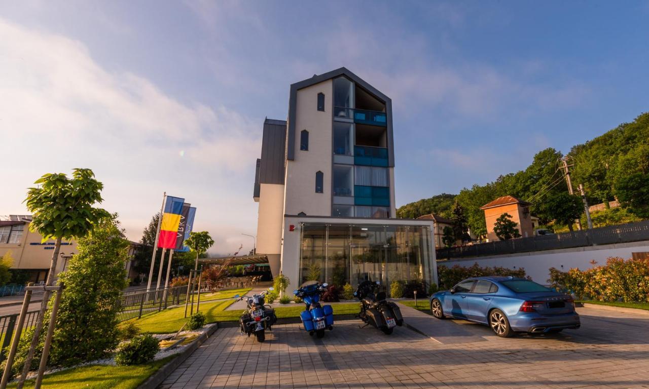 Hotel Arka Orşova Buitenkant foto